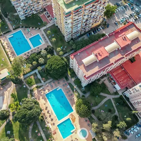Apartment Coastal Feeling, Pools & Views Agata