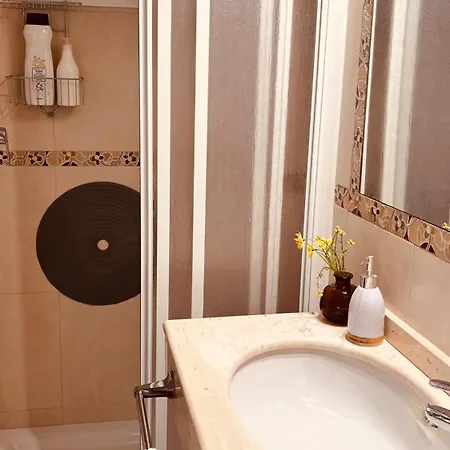 Apartment Coastal Feeling, Pools & Views Agata *